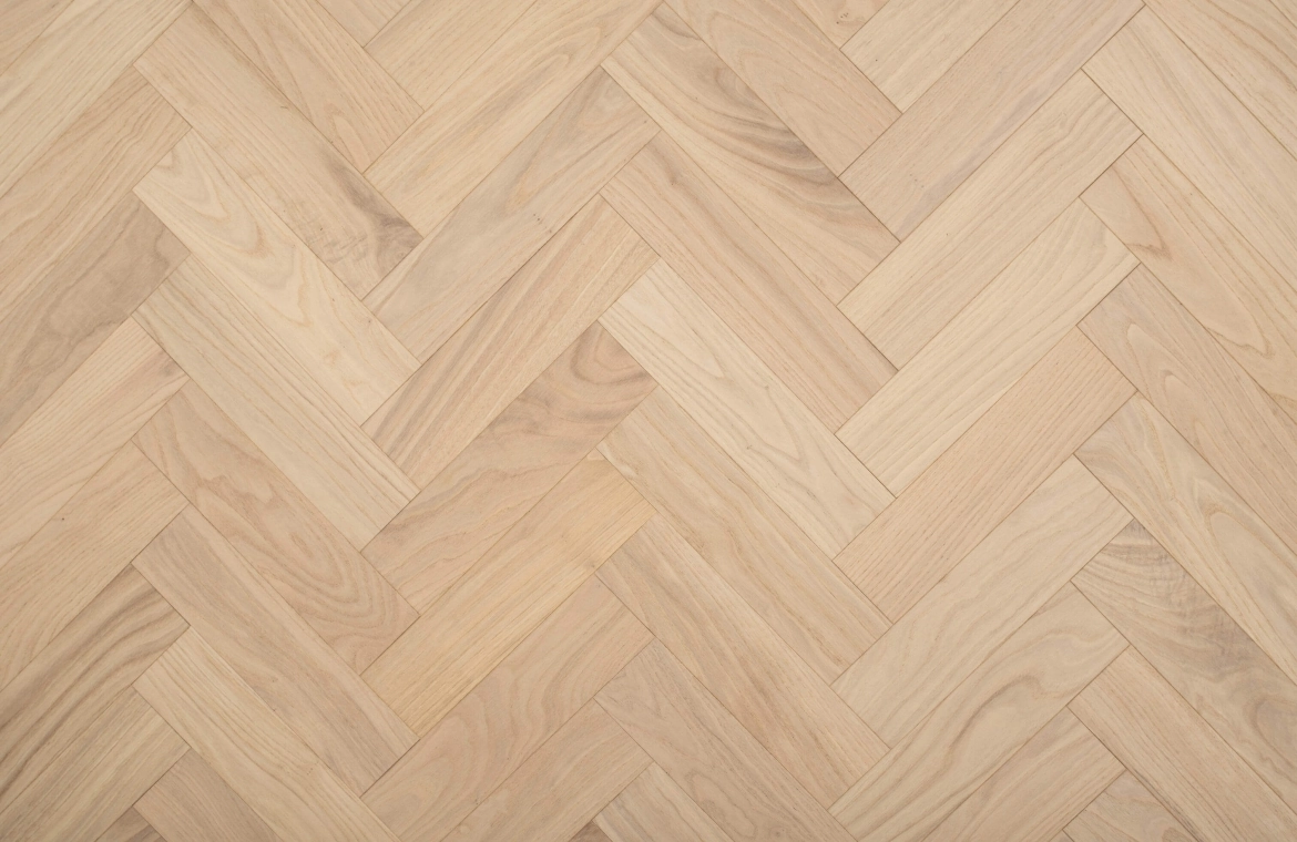 Biscuit Engineered Oak — view 2
