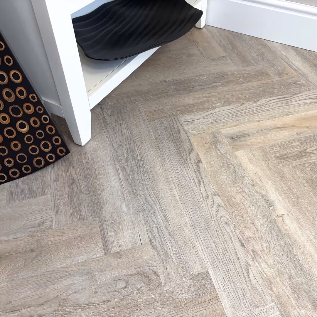 Chic Parquet Dryback LVT Herringbone — view 3