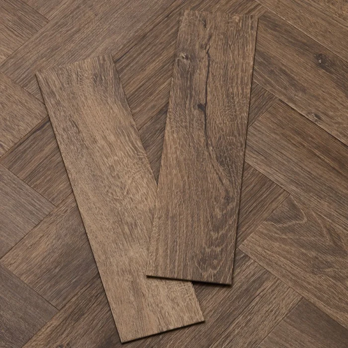 Elegance Herringbone Lodge Oak — view 3