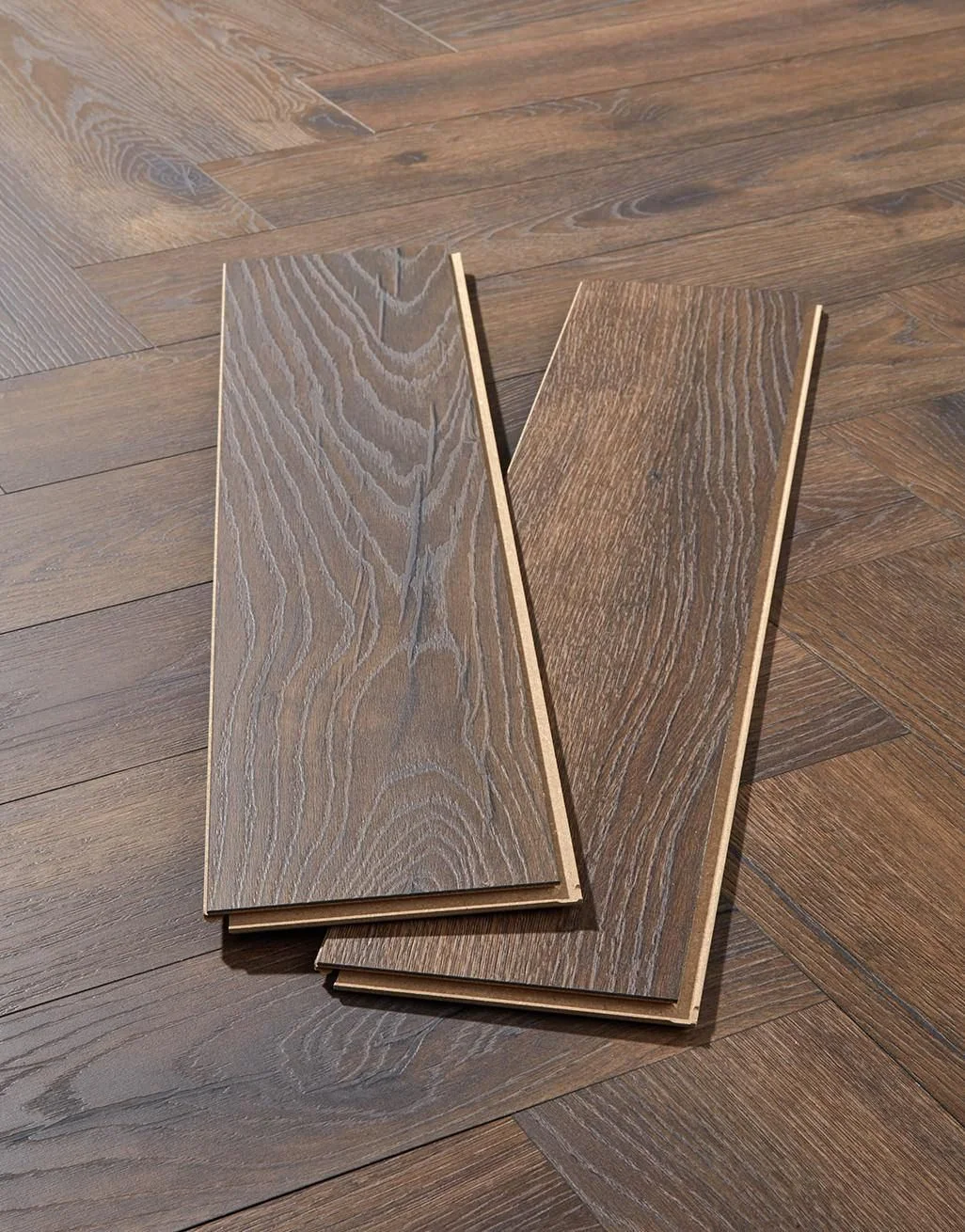 Espresso Oak Herringbone Luxury — view 3