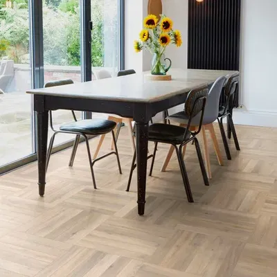 Naked Blond Oak Parquet — view 3