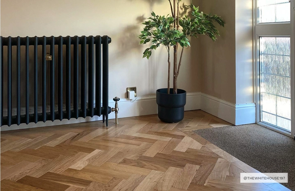 Painswick Silky Engineered Oak — view 3