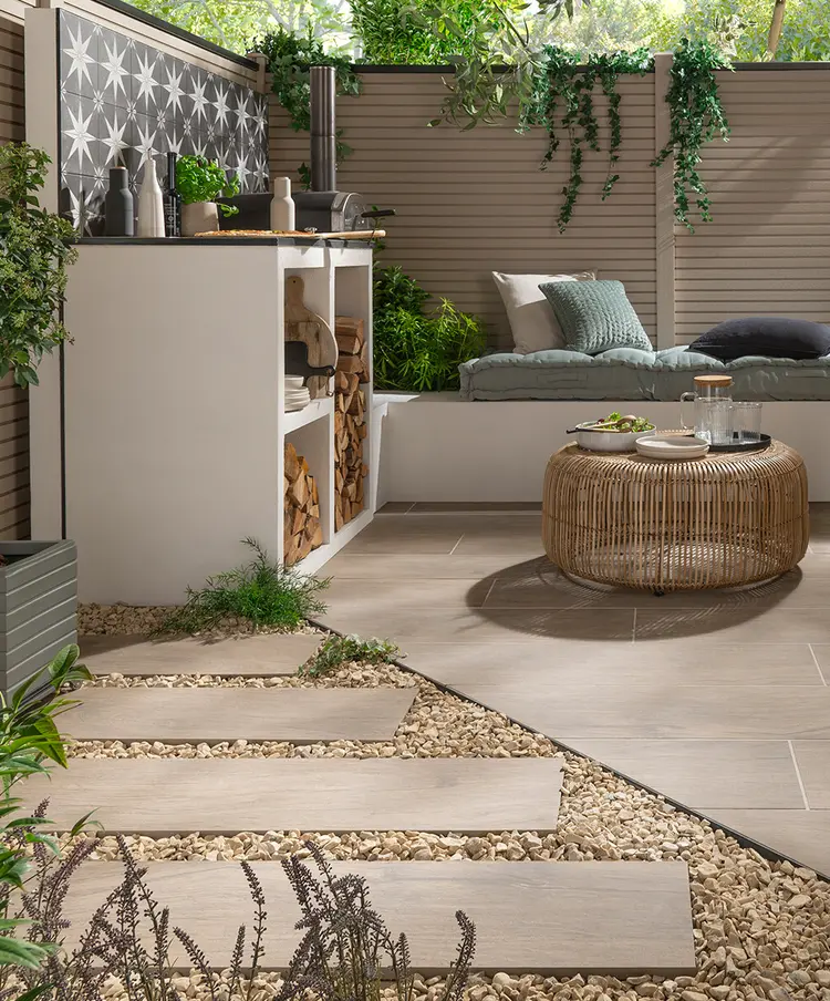 Planks Oak Outdoor Tile