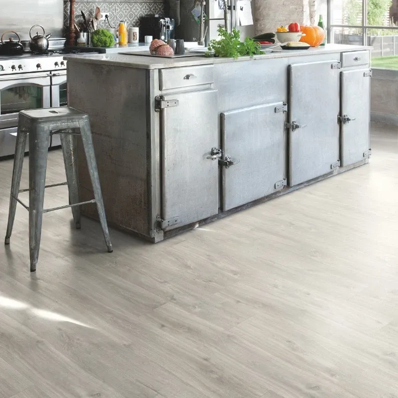 Commercial Kitchen